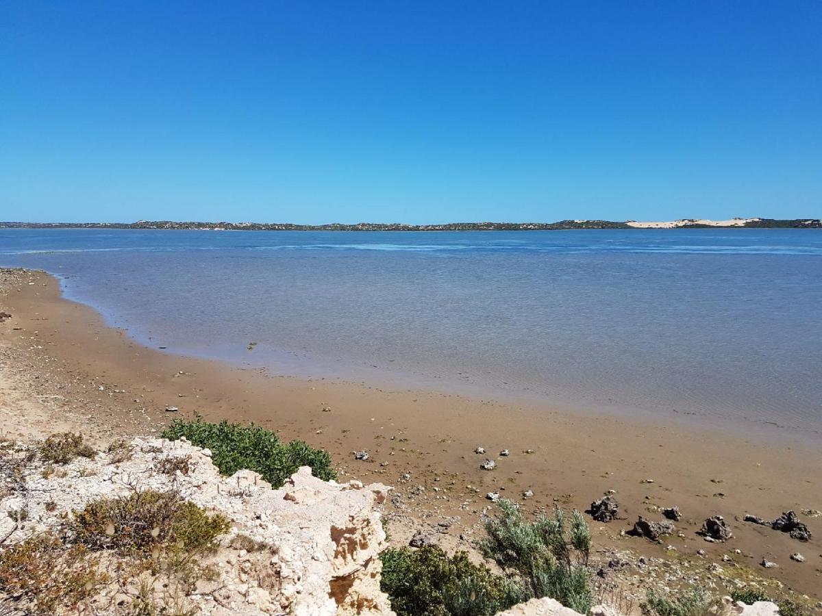 Coorong Cabins Meningie Exterior photo